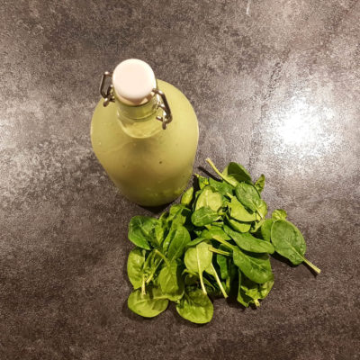 Grüner-Smoothie_Rezept-fertig_Diaetologie-Eberharter