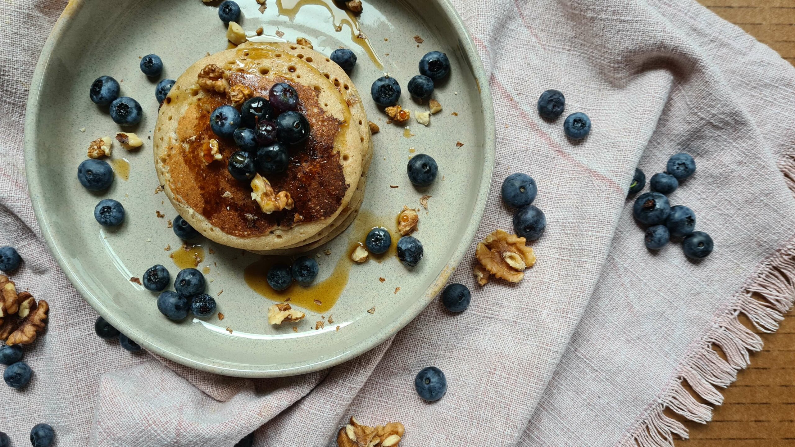 Vegane Pancakes - schnell und einfach - Diaetologie Eberharter